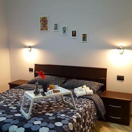 Apartament Ana'S Place Torino 1 Zewnętrze zdjęcie