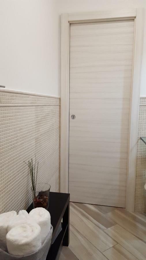 Apartament Ana'S Place Torino 1 Zewnętrze zdjęcie